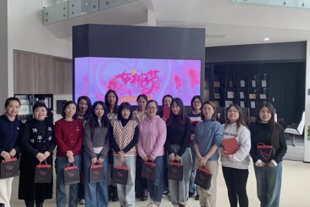 青島艾訊38婦女節(jié)向所有女員工表達致敬